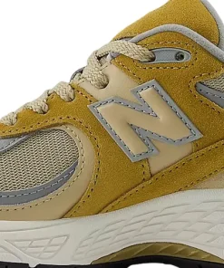 2002 Sneaker - Big Kids