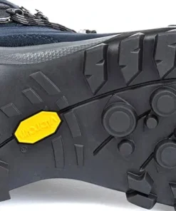 Banks GTX Hiking Boots - Women's