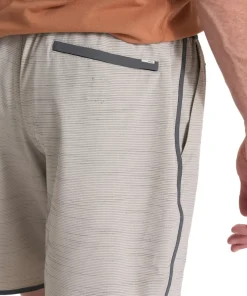 Banks Shorts 7
