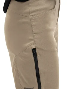 Bridge Shorts - Women's