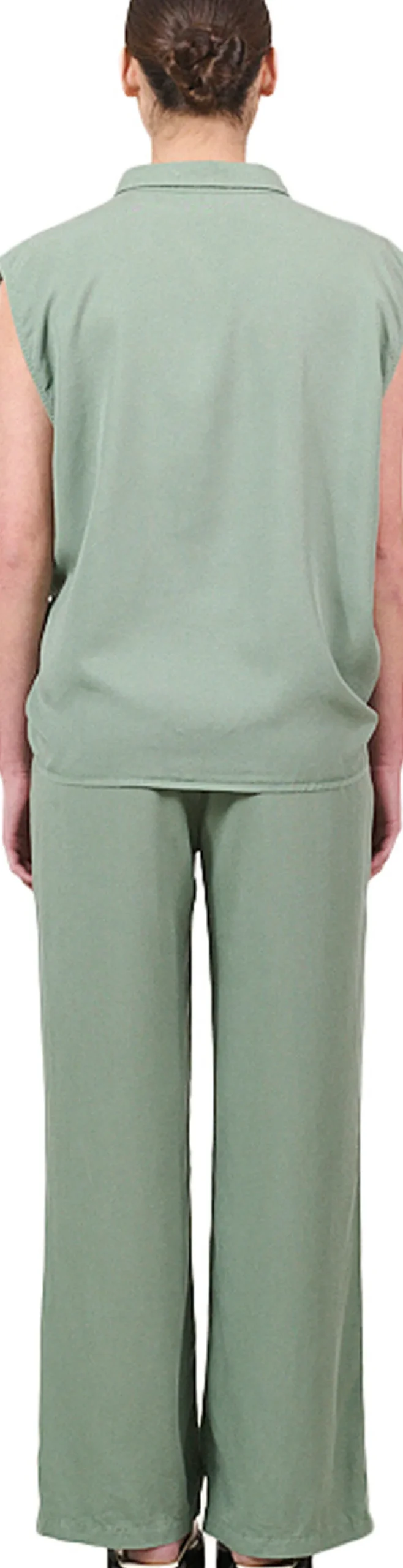 Chloe Sleeveless Blouse - Women's
