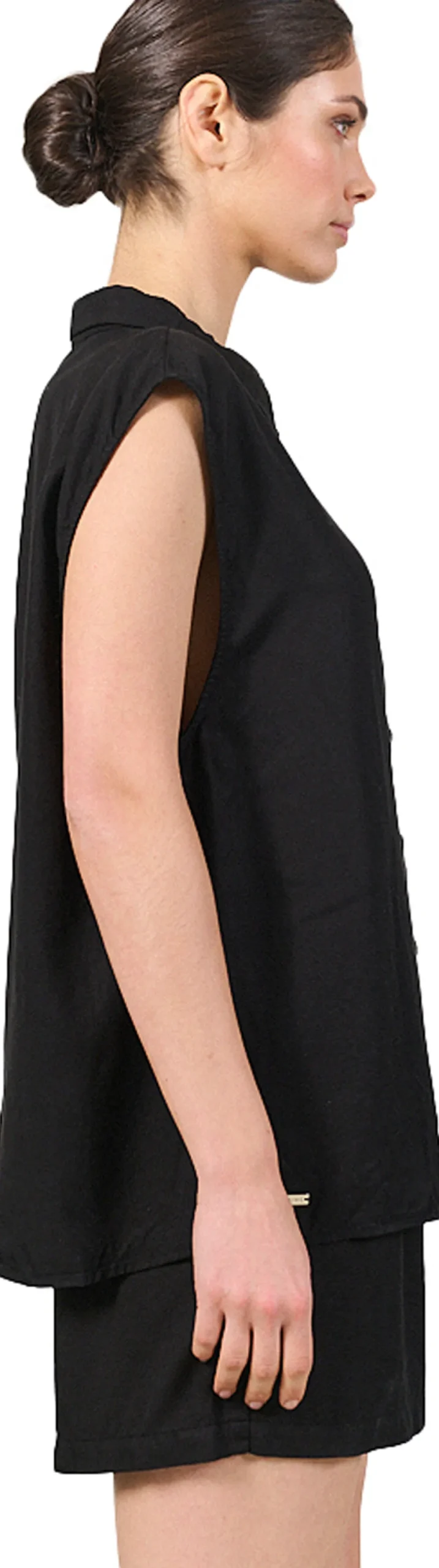 Chloe Sleeveless Blouse - Women's