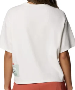 Cove Beach Cropped Pocket T-Shirt - Women's