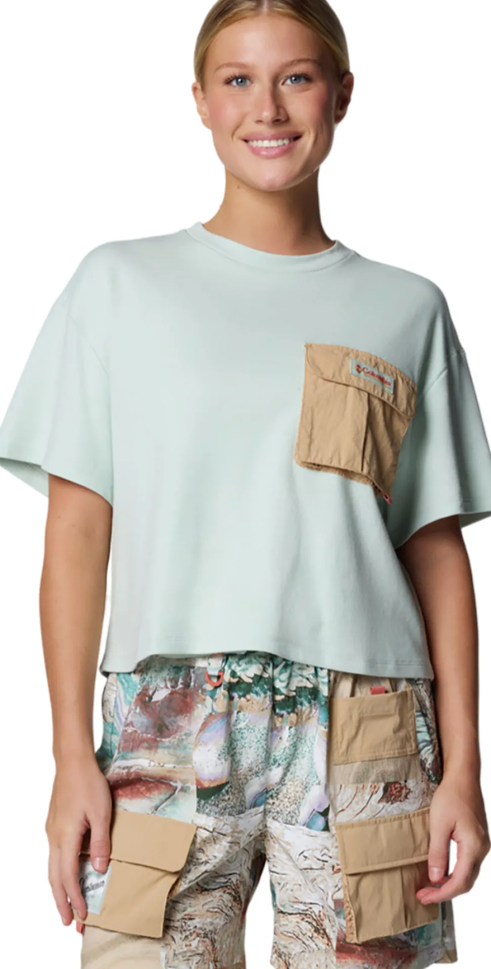 Cove Beach Cropped Pocket T-Shirt - Women's