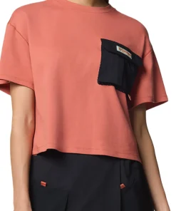 Cove Beach Cropped Pocket T-Shirt - Women's
