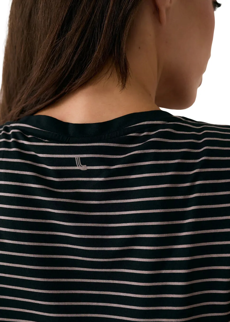 Dynamic V-Neck T-Shirt - Women's
