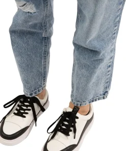 Everly Vegan Skate Sneaker - Women's
