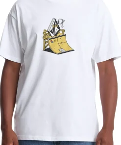 Featured Artist Daniel Shepard Walleye Short Sleeve T-Shirt - Men's