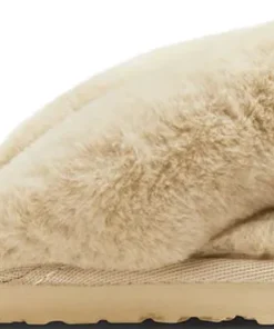 Fluff Flip Shoes - Boxed - Women's
