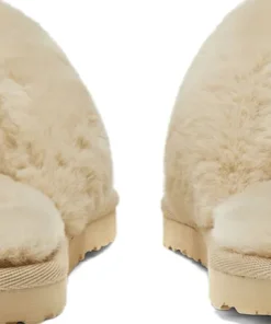 Fluff Flip Shoes - Boxed - Women's
