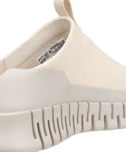 Gruuv Leather Slip-On Sneakers - Women's