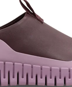 Gruuv Leather Slip-On Sneakers - Women's