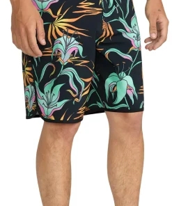 Infuse Scallop Mod Boardshorts 19