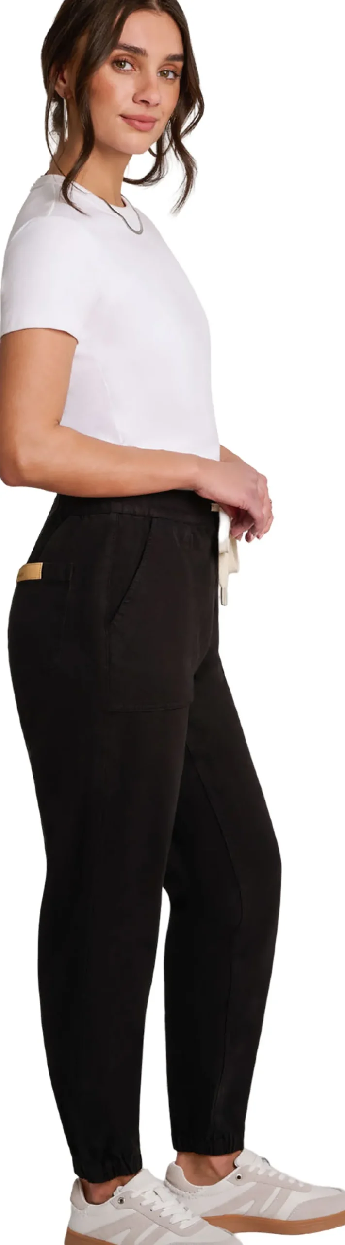 Malia Classic Rise Relaxed Jeans - Women's