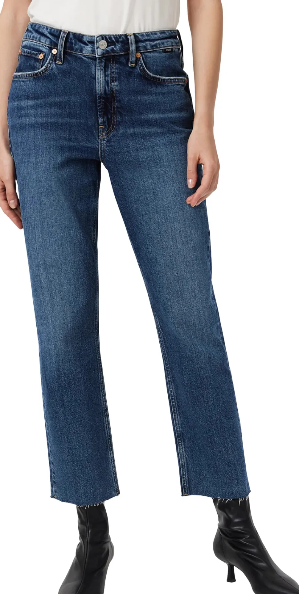 New York Straight Leg Jeans - Women's