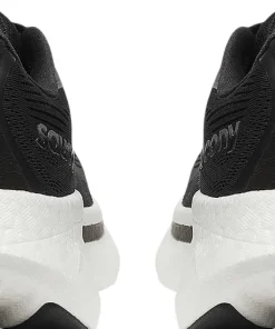 Ride 18 Running Shoes [Wide] - Women's