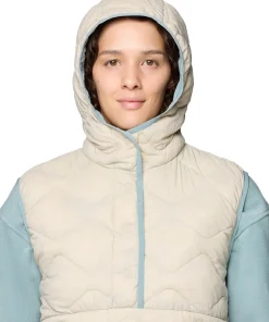 Seek Out Snap Neck Vest - Women's