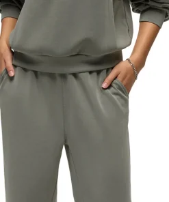Shea Hoodie - Women's