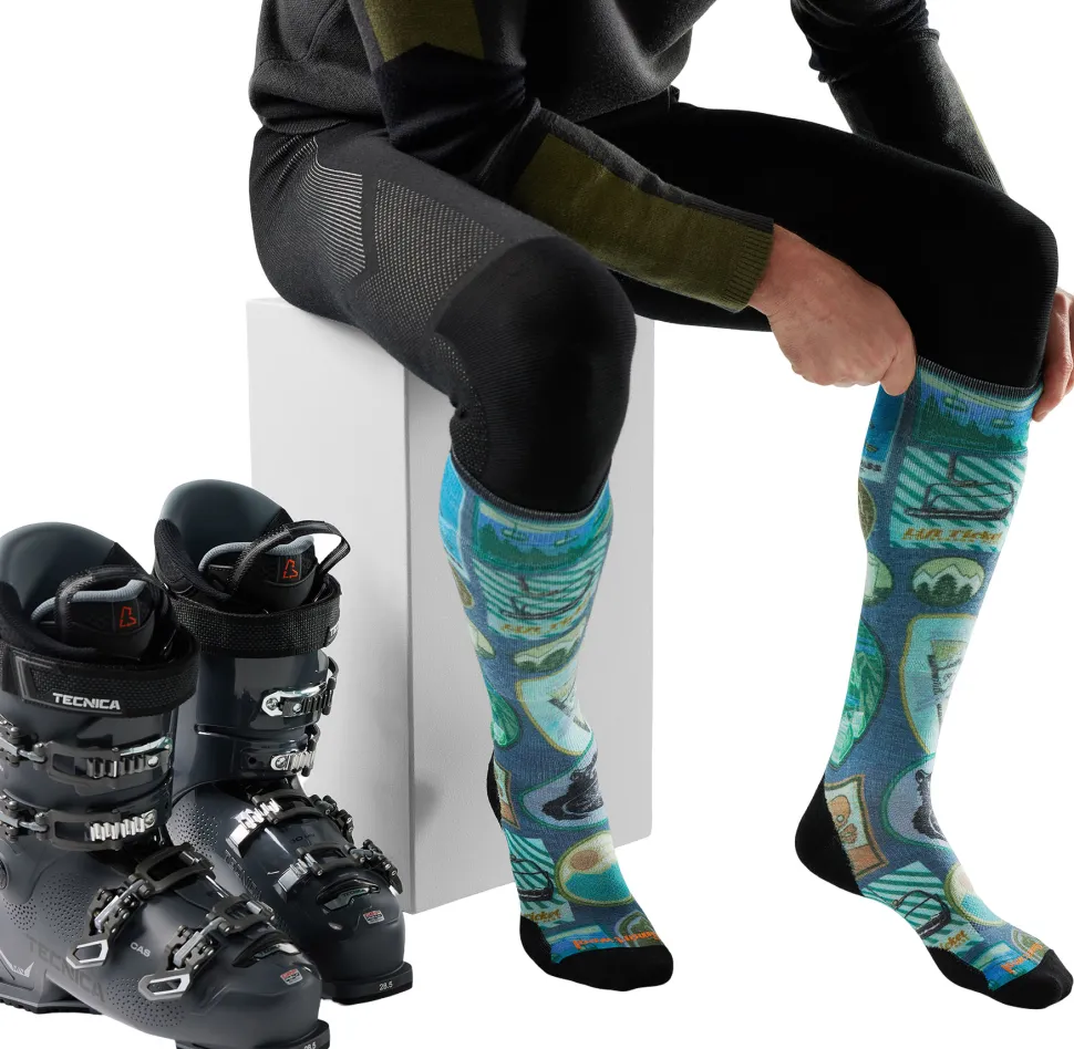 Ski Explorer Targeted Cushion Print Over The Calf Socks - Men's