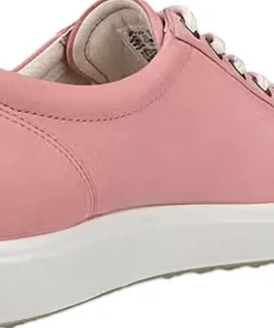 Soft 7 Sneakers - Women's