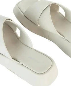 Voller Vegan Sandals - Women's