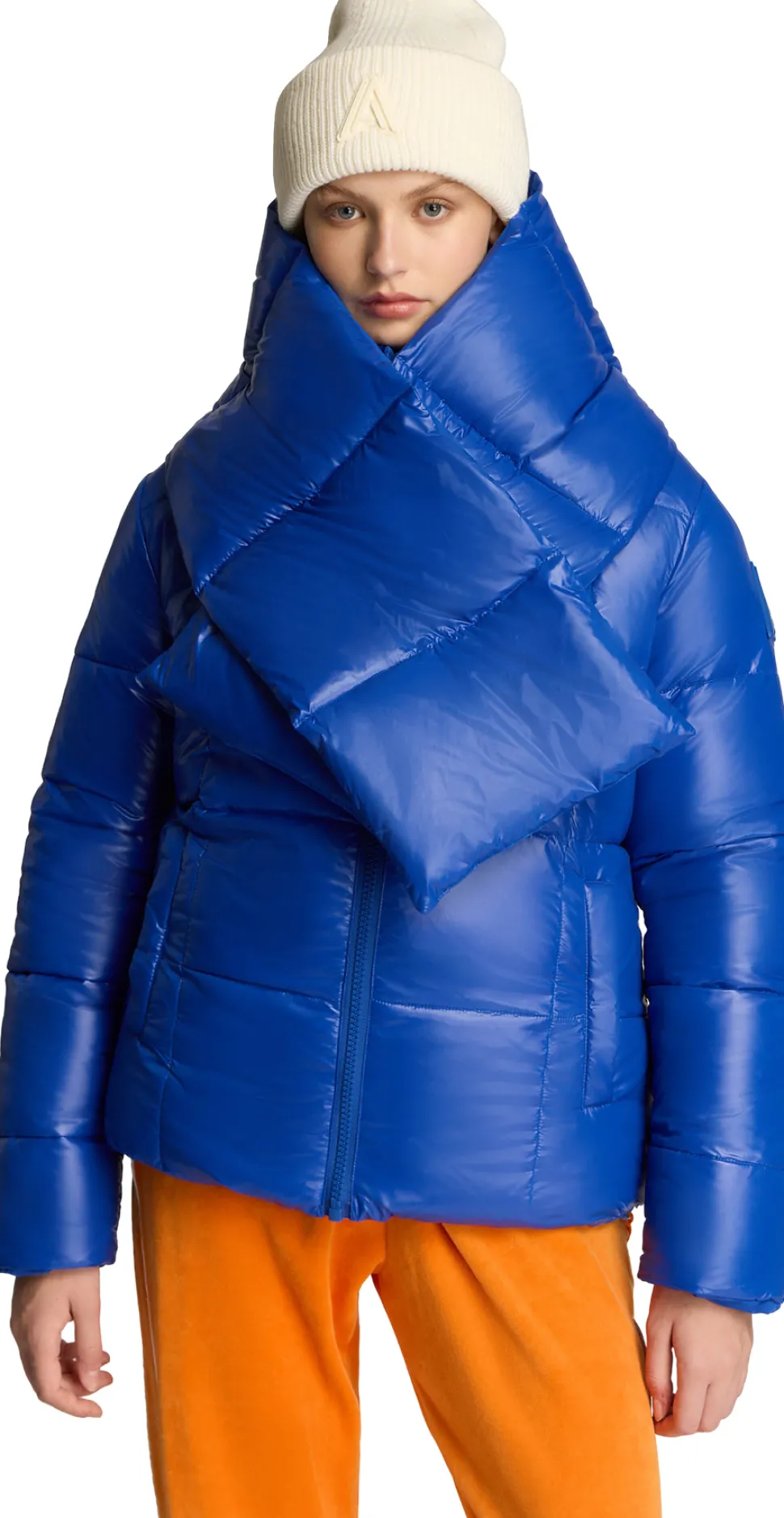 Winekka 2-In-1 Reversible Puffer Jacket with Oversized Removable Scarf - Women's