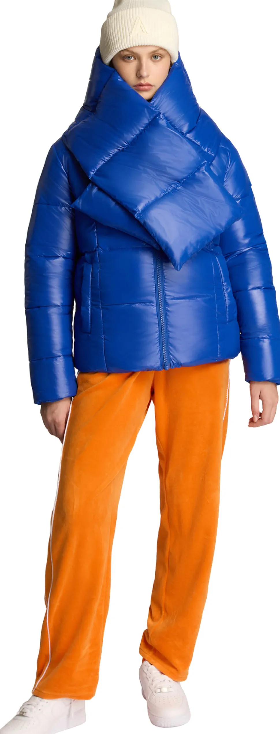 Winekka 2-In-1 Reversible Puffer Jacket with Oversized Removable Scarf - Women's